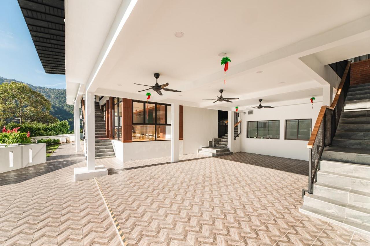 Ellin Forest Karaoke & Pool Resort Bukit Tinggi Bentong Luaran gambar
