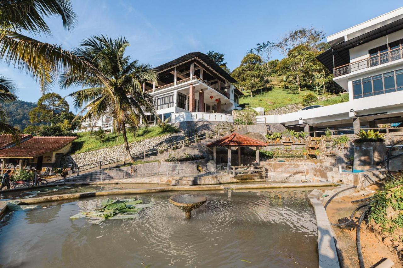 Ellin Forest Karaoke & Pool Resort Bukit Tinggi Bentong Luaran gambar